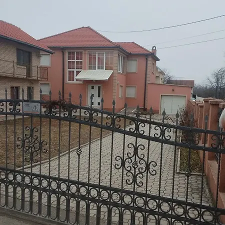 Apartment Ak House *