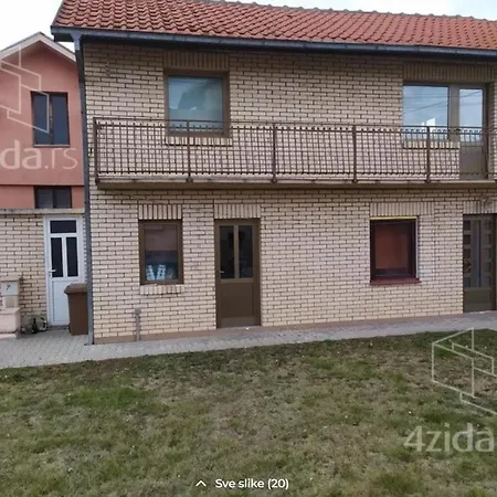 Apartment Ak House *